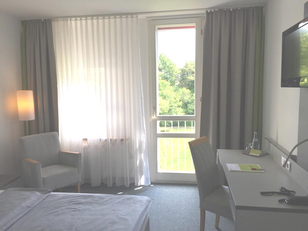 Bfwhotel Und Tagungszentrum Нюрнберг Экстерьер фото